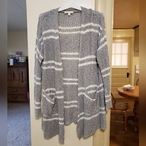 Reborn J grey & white long knit cardigan sweater size large in great condition